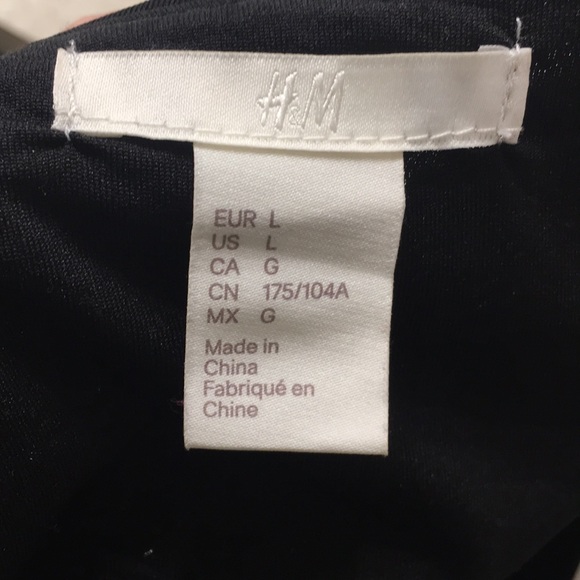 Sequined, silver and black top - Picture 2 of 2